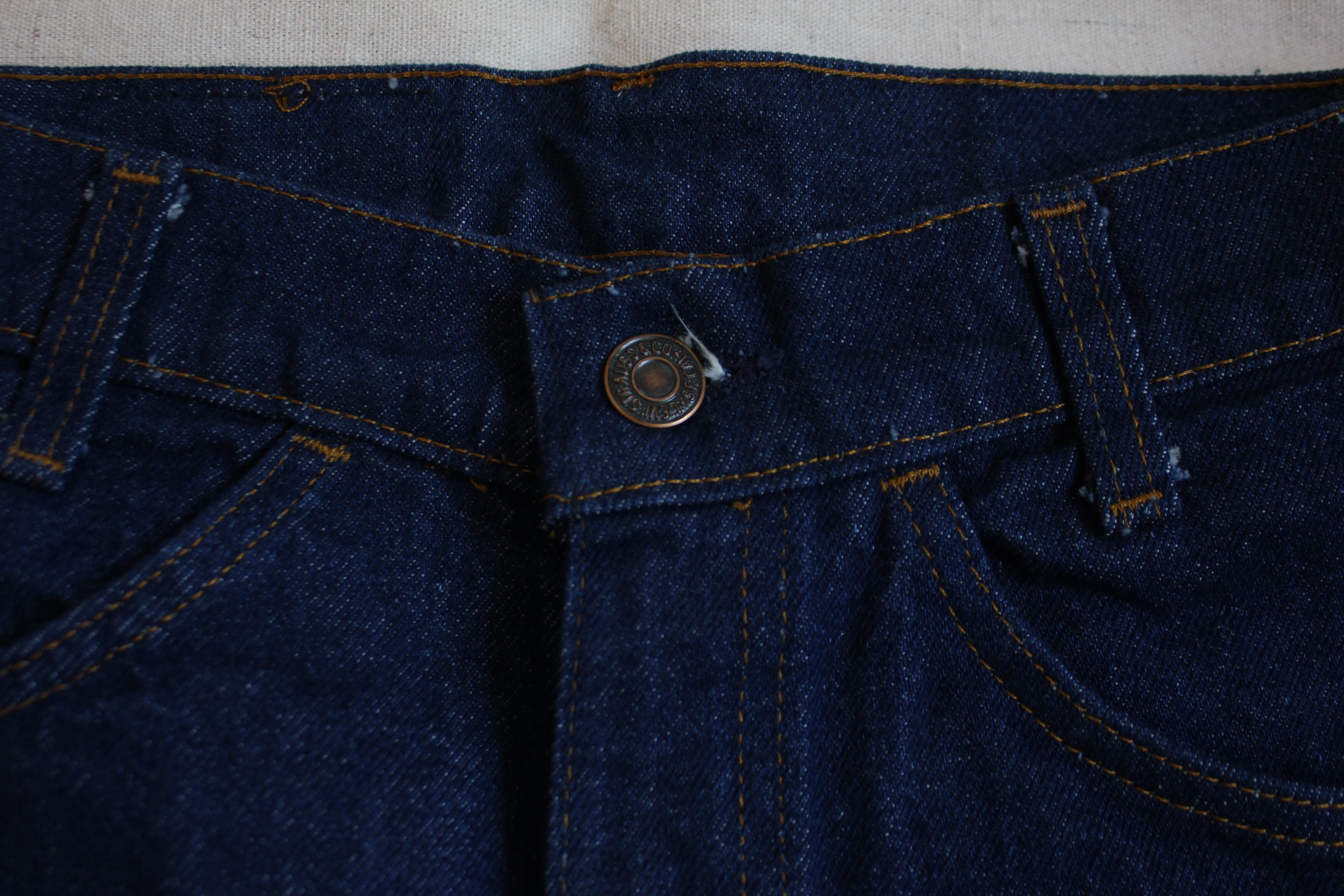 Vintage 1970's Deadstock Levi's 718 (Student)